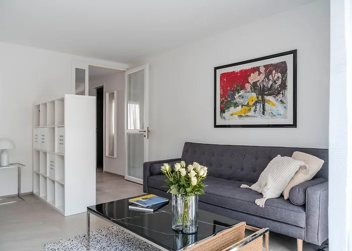 Gertrudstrasse In Wiedikon By Aas Service *