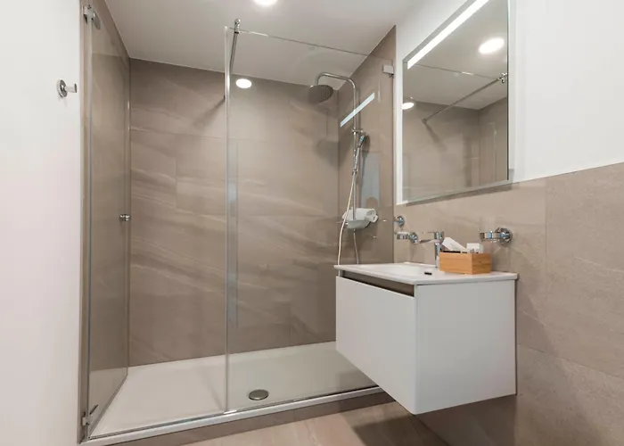 Gertrudstrasse In Wiedikon By Aas Service *